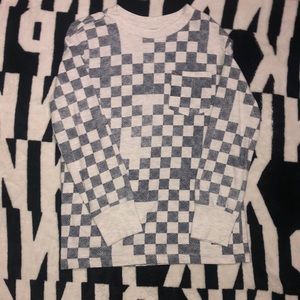 Boys long sleeve T-shirt.